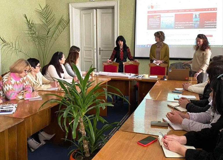 На Львівщині представники Інституту провели тренінги з патріотичного виховання: як розмовляти з дітьми про сучасну війну