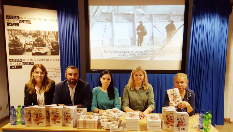 Перша європейська презентація книги про анексію Криму «Люди «сірої зони» відбулася в Берліні