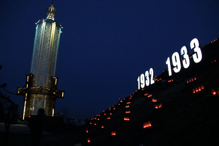 В Україні вшанували пам’ять жертв Голодомору 1932-1933 років
